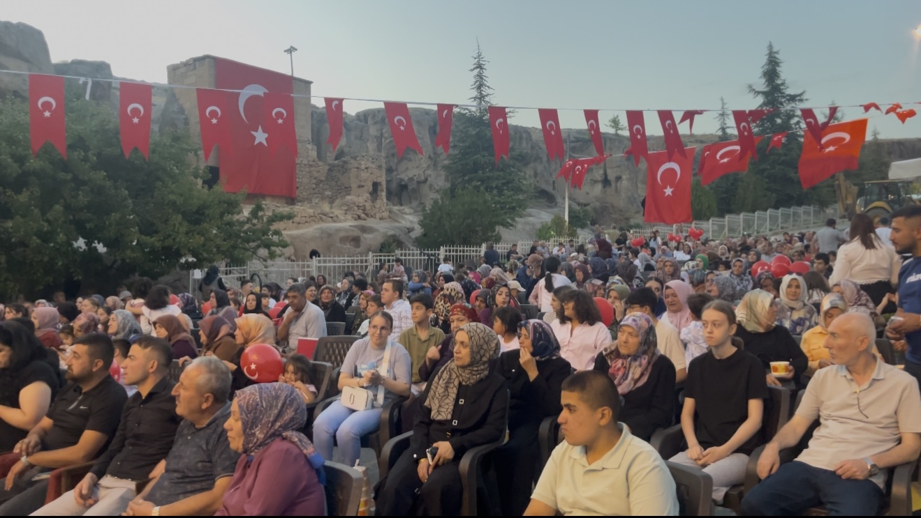 15 TEMMUZ DEMOKRASİ VE MİLLİ BİRLİK GÜNÜ